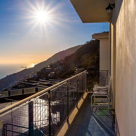 Domus Teresia - Amalfi Coast Apartment Furore Exterior photo